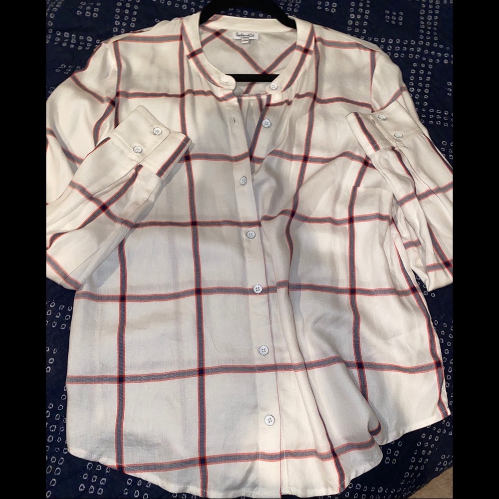 Splendid Collarless Button Down 🧡💙